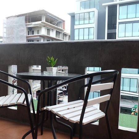 Baantonkhaokata Hotel Kültér fotó