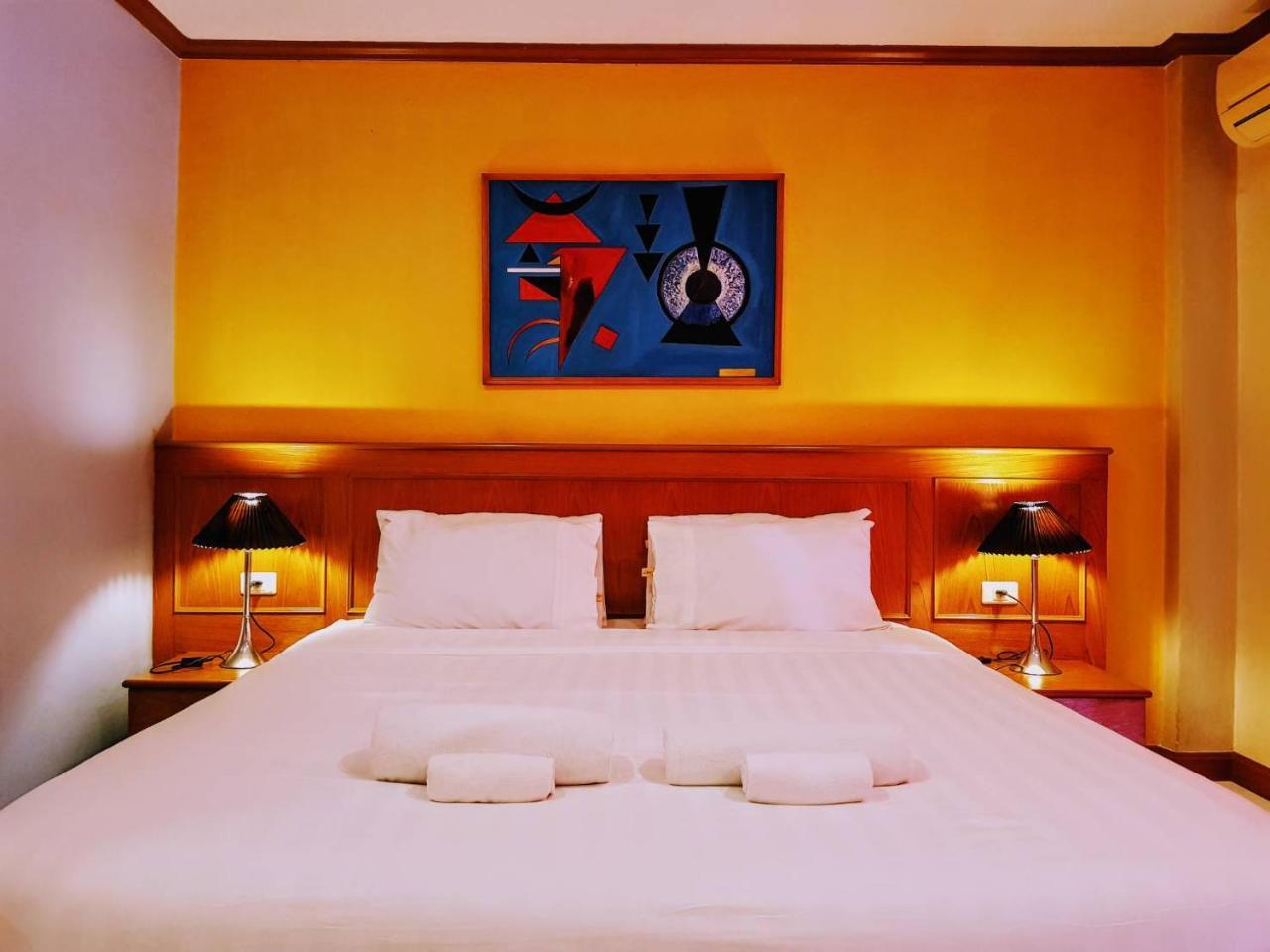 Baantonkhaokata Hotel Kültér fotó